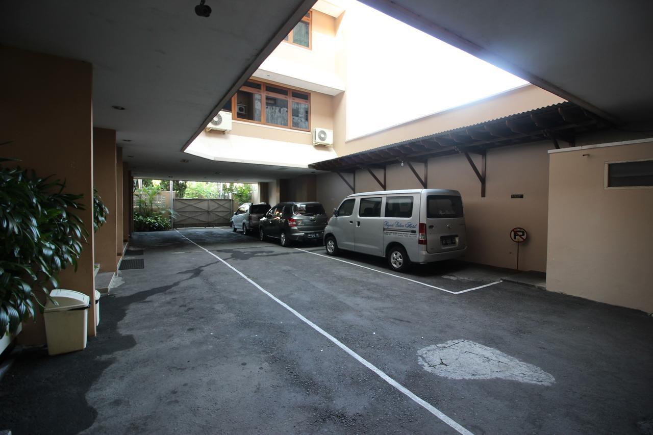 Reddoorz Premium @ Slamet Riyadi 2 Solo Exterior foto